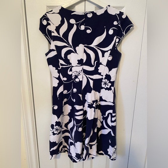 Lilly Pulitzer Briella Fit and Flare A line Floral Palm Beach dress Bright Navy - Picture 5 of 15
